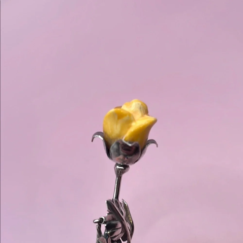 Vintage Beautiful Sterling Silver Citrine Rose Flower Pin